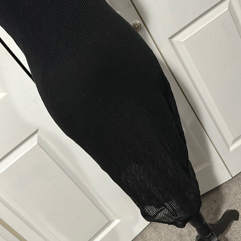 Express midi dress 🖤 - Picture 5 of 12
